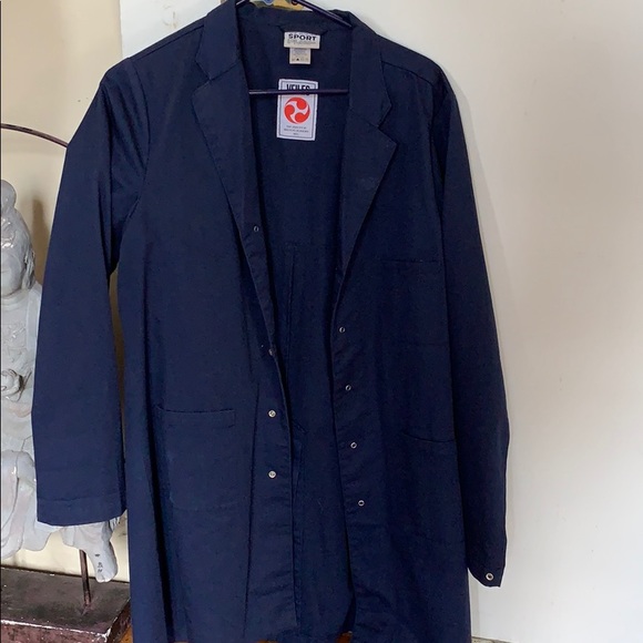 VFiles Lab Coat - Picture 2 of 3